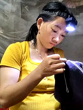 Snapshot of gio-thu chatting on 17, 6, 2026 gio-thu online show from 17, 6, 2026