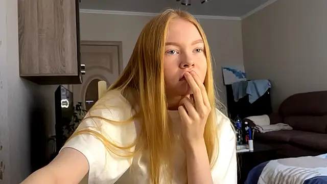 Snapshot of RaguelNicksons chatting on 24, 10, 2025 RaguelNicksons online show from 24, 10, 2025