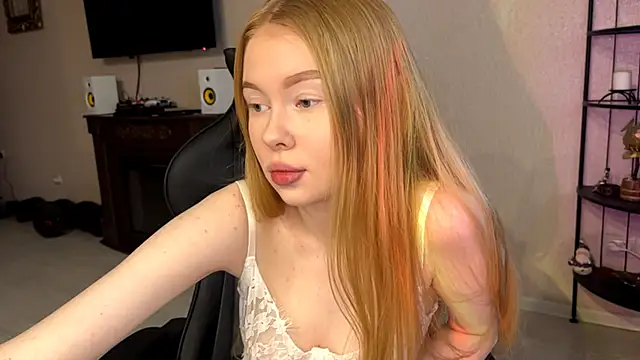 Snapshot of RaguelNicksons chatting on 30, 11, 2025 RaguelNicksons online show from 30, 11, 2025