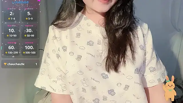 Snapshot of BeChinh_Lee chatting on 13, 10, 2025 BeChinh Lee online show from 13, 10, 2025
