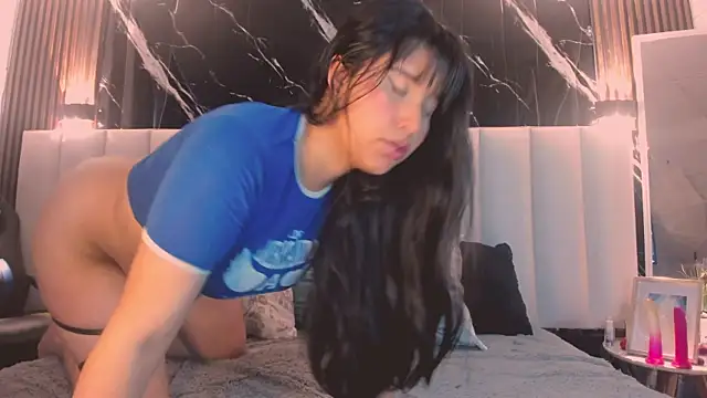 Snapshot of Lizz39 chatting on 8, 1, 2026 Lizz39 online show from 8, 1, 2026