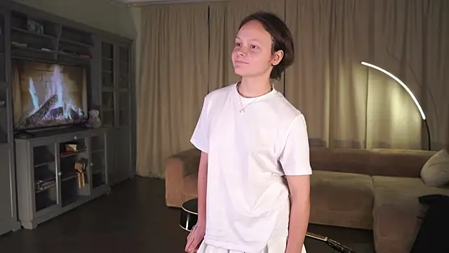 VeliaRogoff online show from 21, 10, 2025