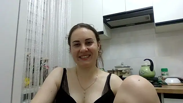 Snapshot of MeadowEyes chatting on 12, 6, 2026 MeadowEyes online show from 12, 6, 2026