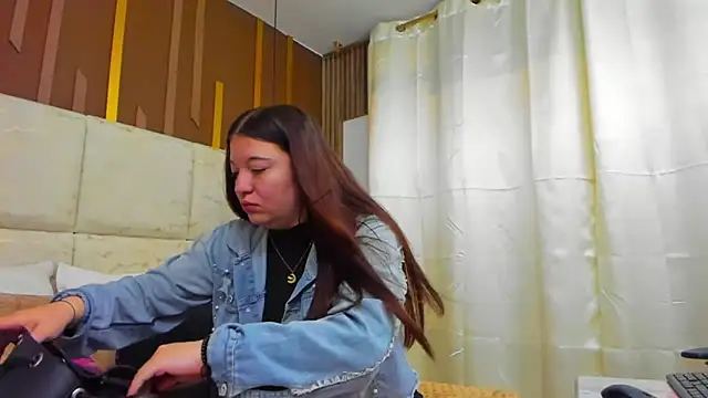 Snapshot of AmbarGills chatting on 28, 2, 2026 AmbarGills online show from 28, 2, 2026