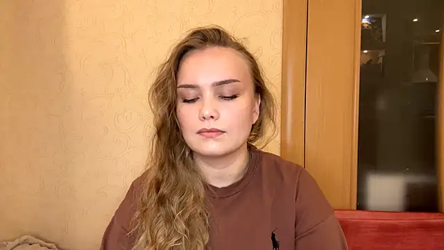 WillowSturiaIe online show from 16, 10, 2025