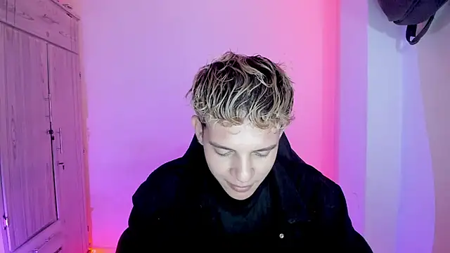 tylernova online show from 2, 2, 2026