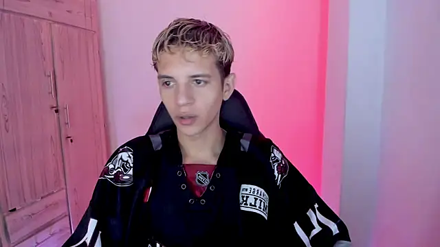 tylernova online show from 12, 2, 2026