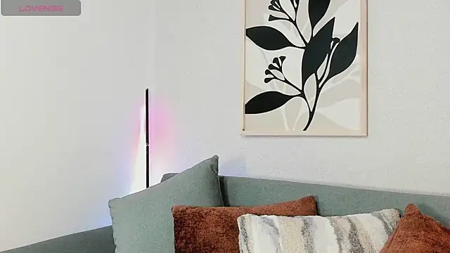 KassMonroe online show from 13, 4, 2026