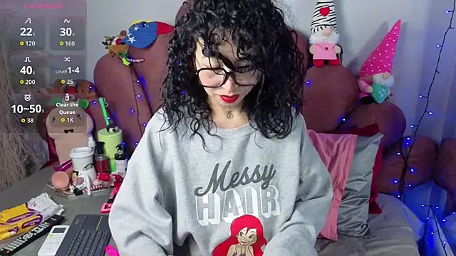 CHIARAJJONES online show from 7, 1, 2026