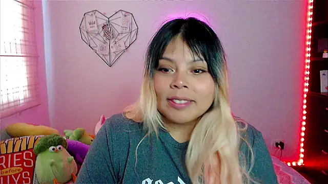 Snapshot of EllieMoonX chatting on 18, 2, 2026 EllieMoonX online show from 18, 2, 2026