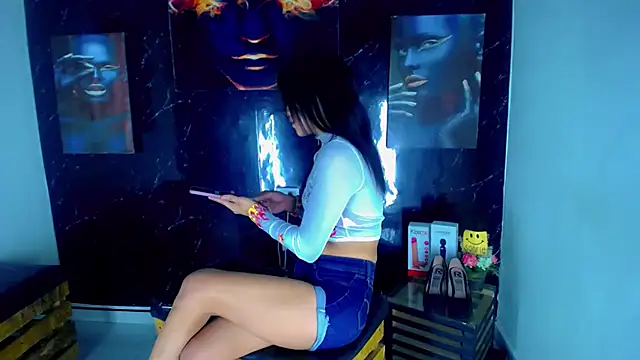 Snapshot of party_girl_skiny chatting on 17, 7, 2026 party girl skiny online show from 17, 7, 2026