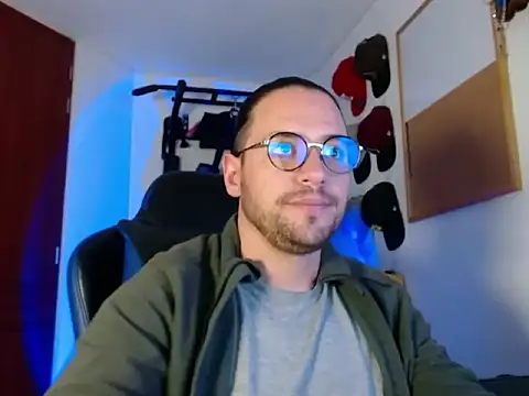 kurt xx online show from 4, 12, 2025