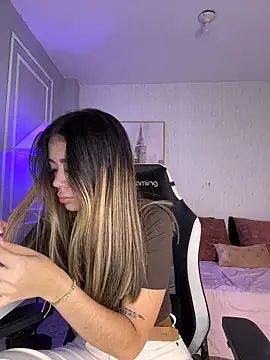 Snapshot of HoneyMollyX chatting on 24, 3, 2026 HoneyMollyX online show from 24, 3, 2026