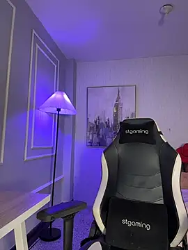 Snapshot of HoneyMollyX chatting on 9, 4, 2026 HoneyMollyX online show from 9, 4, 2026