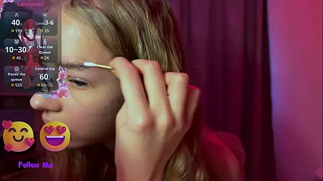 LunaCrave online show from 15, 12, 2025