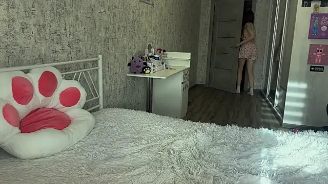 SinVelvet online show from 29, 10, 2025