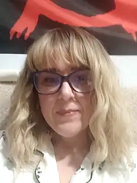 Amelialove42 online show from 15, 3, 2026