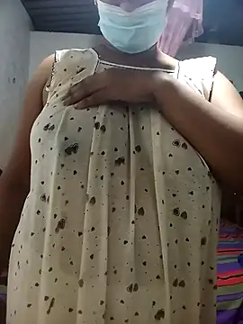 Snapshot of HarshiStar7 chatting on 13, 12, 2025 HarshiStar7 online show from 13, 12, 2025