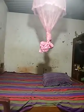 Snapshot of HarshiStar7 chatting on 14, 12, 2025 HarshiStar7 online show from 14, 12, 2025