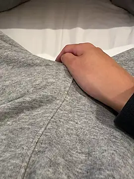 Snapshot of haruki_18old chatting on 30, 10, 2025 haruki 18old online show from 30, 10, 2025