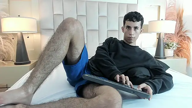 Zahir Ashar online show from 12, 3, 2026