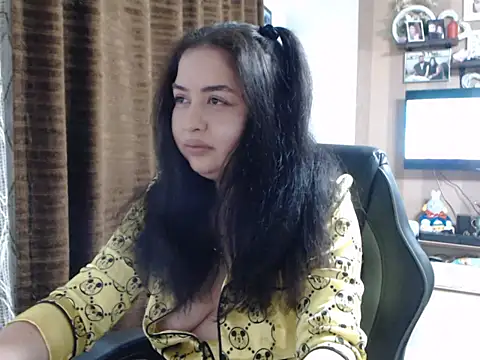 SelinaValdez online show from 9, 10, 2025