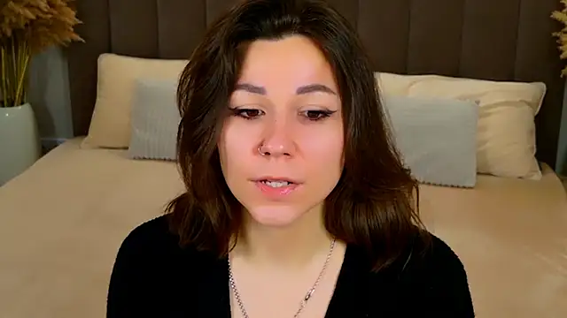 Snapshot of EdenSolis chatting on 2, 3, 2026 EdenSolis online show from 2, 3, 2026