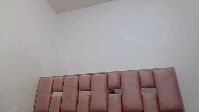 abby moss 2 online show from 7, 2, 2026