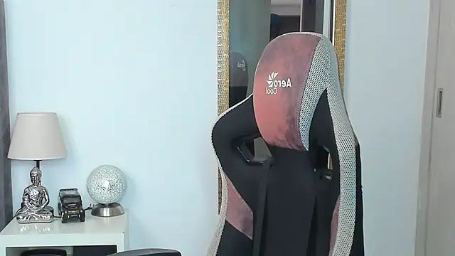 Snapshot of Ken_mailik1 chatting on 30, 6, 2026 Ken mailik1 online show from 30, 6, 2026