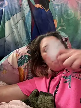 Snapshot of Mustbethemoney1234 chatting on 6, 4, 2026 Mustbethemoney1234 online show from 6, 4, 2026