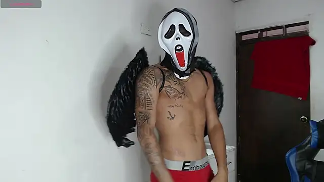 Angel LatinGuy online show from 12, 10, 2025