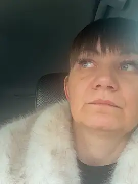 Butterfly8385 online show from 11, 2, 2026