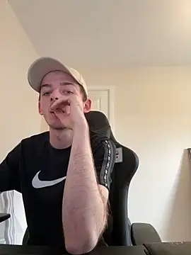 Snapshot of Hothungboy1 chatting on 10, 10, 2025 Hothungboy1 online show from 10, 10, 2025