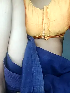 Cute Dolly89 online show from 17, 10, 2025