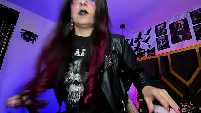 Evangelinejoness  online show from 18, 1, 2026