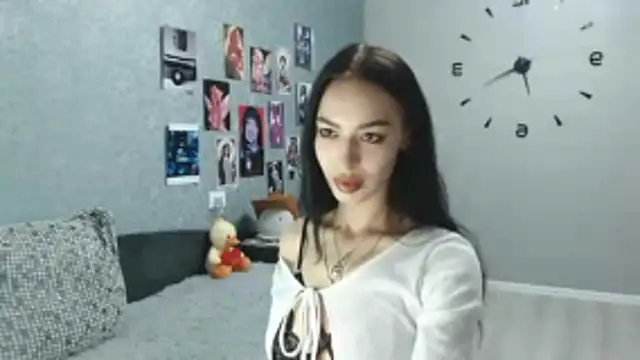 Snapshot of Daphne_Darkthorn chatting on 20, 10, 2025 Daphne Darkthorn online show from 20, 10, 2025