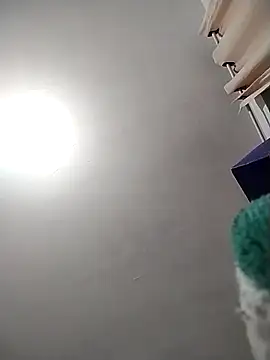 Snapshot of Thaila-Aurora chatting on 15, 12, 2025 Thaila-Aurora online show from 15, 12, 2025