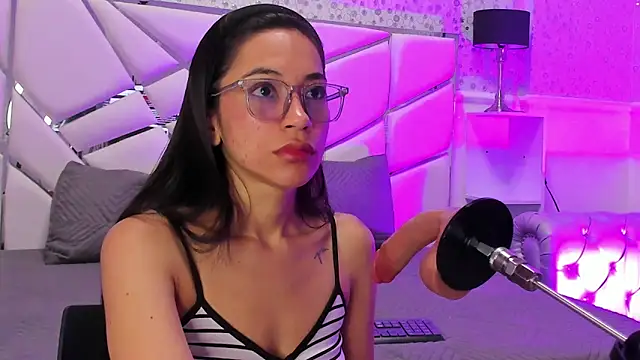 Snapshot of GabbiePrice chatting on 26, 2, 2026 GabbiePrice online show from 26, 2, 2026