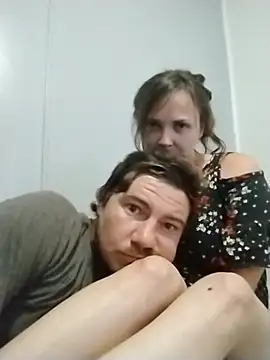 Snapshot of creamycouple69 chatting on 12, 10, 2025 creamycouple69 online show from 12, 10, 2025