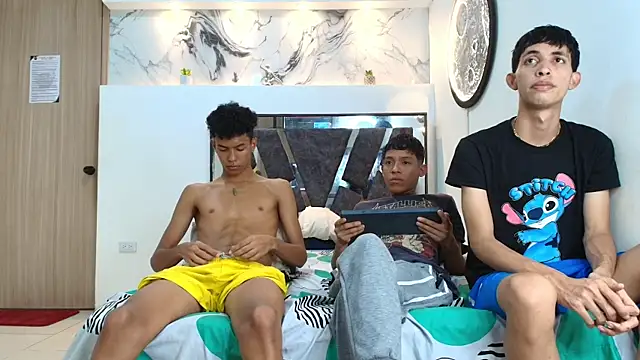 PYCS BOYS online show from 18, 10, 2025