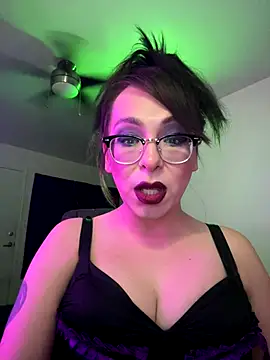 MiniMonroe online show from 11, 10, 2025