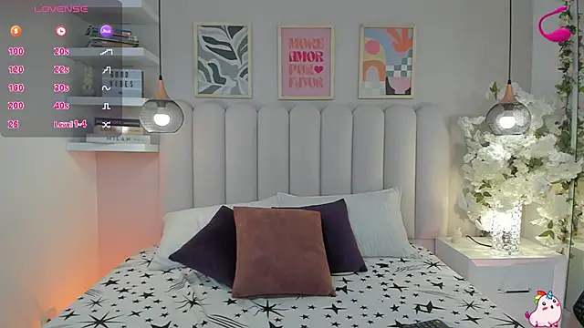 Isabella  gonzalez  online show from 21, 11, 2025