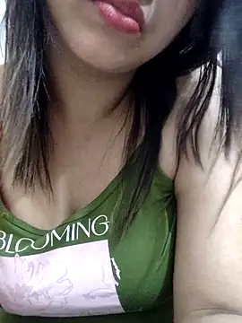 Snapshot of Tanha18 chatting on 22, 10, 2025 Tanha18 online show from 22, 10, 2025