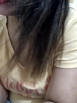 Snapshot of Tanha18 chatting on 25, 10, 2025 Tanha18 online show from 25, 10, 2025