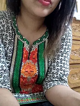 Snapshot of Tanha18 chatting on 27, 11, 2025 Tanha18 online show from 27, 11, 2025