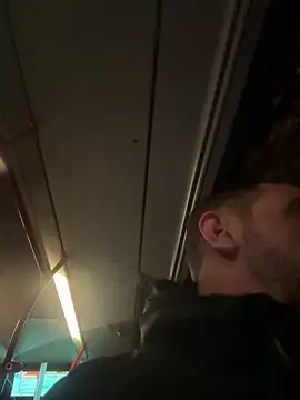 Snapshot of AlexGogo23 chatting on 5, 3, 2026 AlexGogo23 online show from 5, 3, 2026