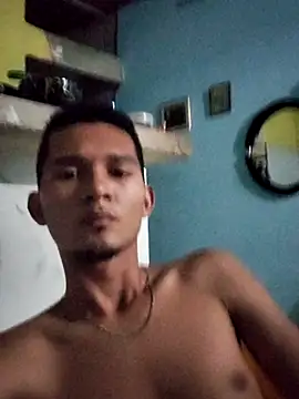 Snapshot of Rayangiss chatting on 19, 1, 2026 Rayangiss online show from 19, 1, 2026