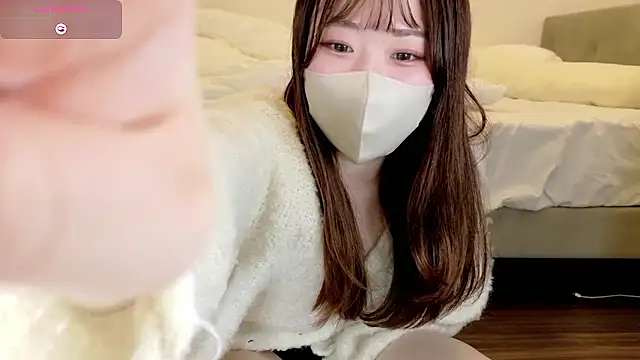 Snapshot of yura_ra_ra chatting on 28, 5, 2026 yura ra ra online show from 28, 5, 2026
