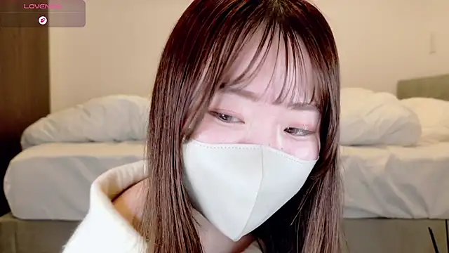 Snapshot of yura_ra_ra chatting on 5, 6, 2026 yura ra ra online show from 5, 6, 2026
