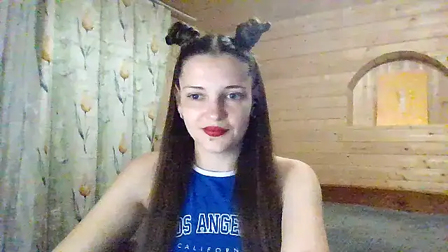 Snapshot of AmeliieLaFleur chatting on 30, 10, 2025 AmeliieLaFleur online show from 30, 10, 2025